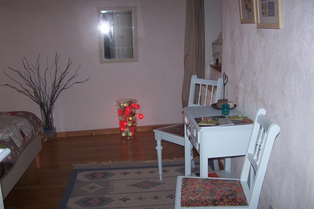 Salomony Chambre D'Hotes Marcols-les-Eaux Rom bilde
