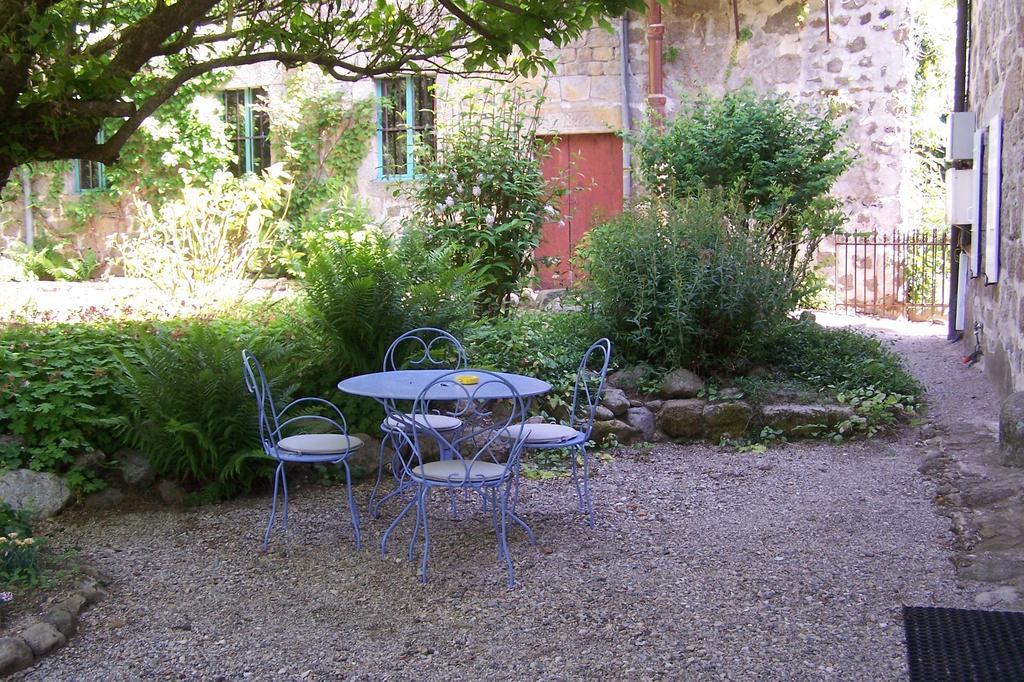 Salomony Chambre D'Hotes Marcols-les-Eaux Eksteriør bilde